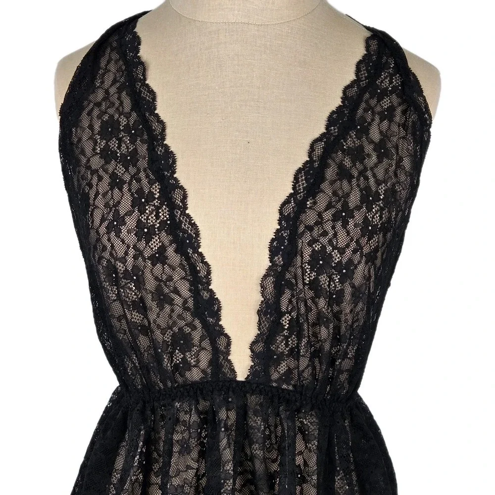 Victoria's Secret Black Lace Halter‎ Top Nightie With Garters Size S Lingerie